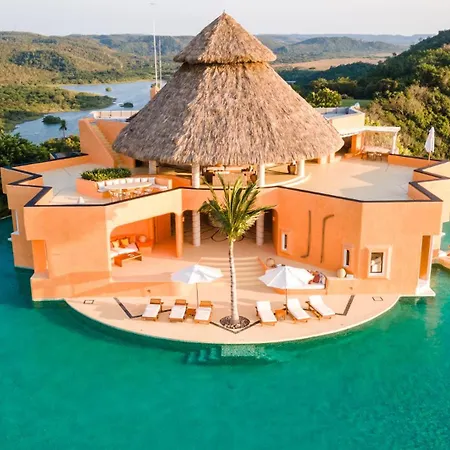 Iconic Villas In Careyes-3